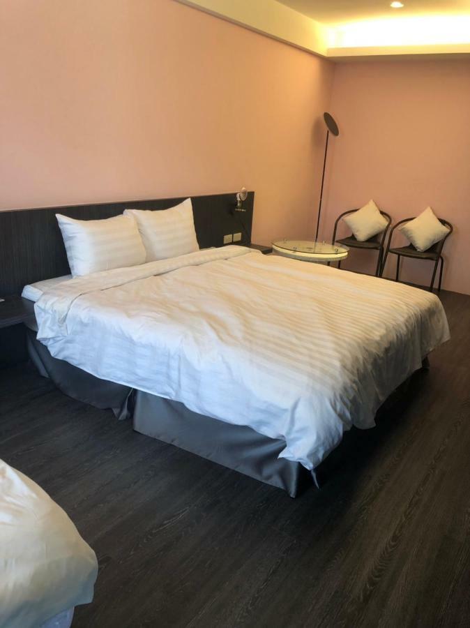 Tian Fang Ye Tan Hotel Yilan Kültér fotó